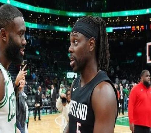 布朗：无论霍勒迪和罗威在哪里效力他们都是我的家人