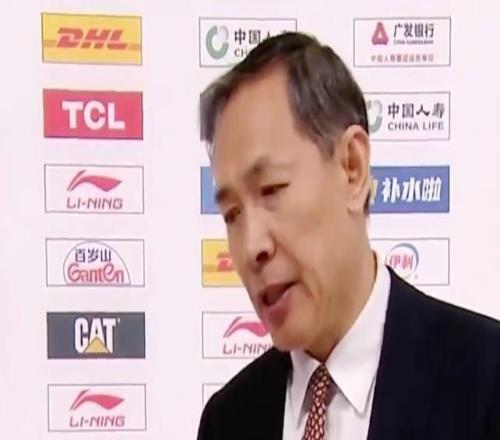 许利民：在伤兵满营的情况下大家非常顽强，对士气是个鼓舞