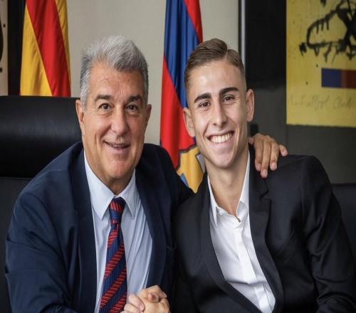 记者：费尔明未来几小时内与巴萨续约，本周欧冠赛后官宣