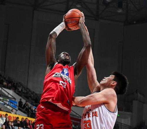 CBA最新消息！曝强力外援加盟北京首钢，广东宏远大将意外受伤