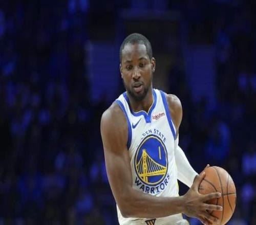 一夜3大消息！杨瀚森入选新秀赛，湖人报价库明加，快船冲纪录