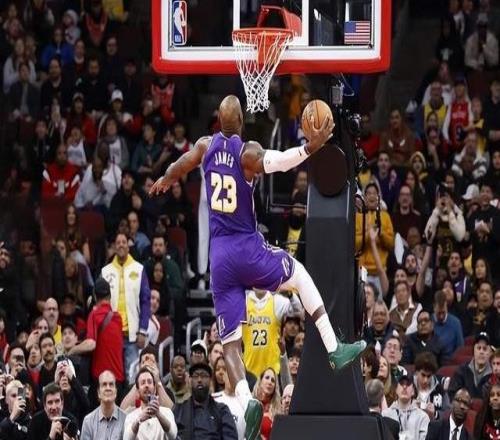 湖人击败公牛凸显一点：詹姆斯真是东契奇成长道路上的绊脚石