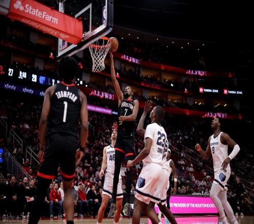 狂轰33+8+2！杜兰特三分杀死比赛！申京追平大梦，阿门生涯新高！