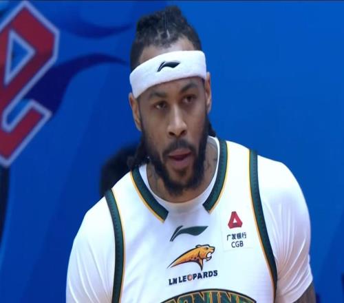 确认加盟！辽宁队签下1米93后场大杀器，这可是广东队的克星！