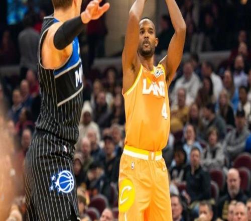 班凯罗37分完胜探花郎，米切尔45+4+4，骑士双杀魔术豪取四连胜