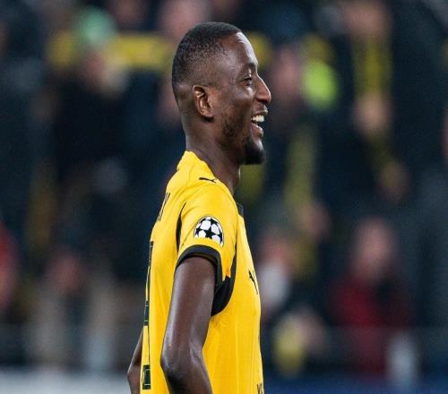 吉拉西多特生涯欧冠主场10场12球2助攻，每55分钟造一球