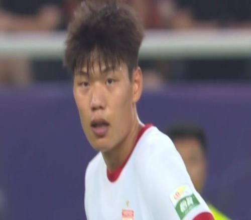 李平康：贺一然加盟泰山基本差不多了，玄智健基本不可能了