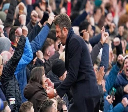 天空：曼联在冬窗预计保持平静，不太可能有人加盟或离开