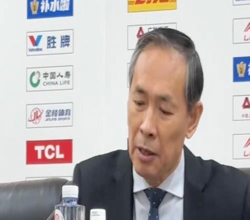 许利民：今晚输球跟阵容没关系，大家的精气神和斗志没有了
