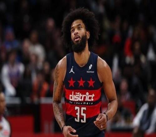 曝多支球队有意中锋巴格利奇才要价一个次轮签