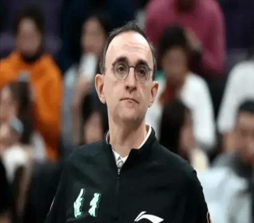 辽宁换帅如换刀，52分大胜刷新赛季最大赢球分差，两改变让人欣喜