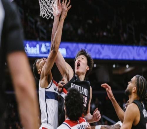 杨瀚森：萨尔变强壮了也在NBA站稳了脚跟，我需要向他学习