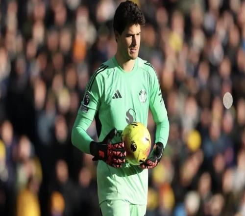 TA：拉门斯心理素质好、沟通能力强，是曼联后场的稳定器