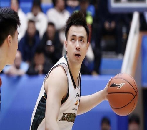 近6战5败！杨鸣卸任第二场辽宁惨败宁波王岚嵚19分赵继伟14中3