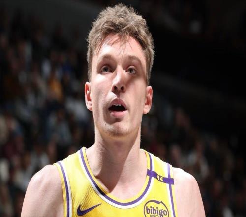 重回老东家，惨败30分！向湖人提出交易申请，17顺位新秀另寻出路