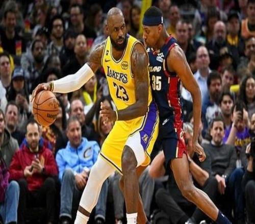 詹姆斯：在每个球馆都可能已是最后一战会格外珍惜