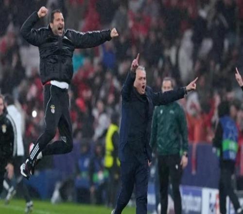 搭上欧冠附加赛末班车！穆里尼奥盛赞“历史性之夜”，并回击黑子