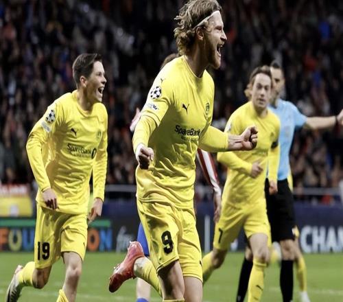 英超5队直通欧冠16强，穆帅神奇再现门将压哨球晋级，3队有望夺冠