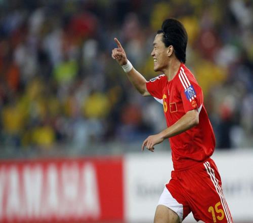 唏嘘！44岁前国脚被终身禁足11天前官宣任新帅曾率队夺中超冠军