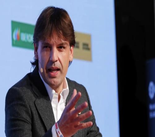 莫伦特斯：当前皇马很多球员状态不佳豪门主帅要学会放权