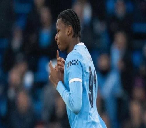 Herewego！罗马诺：曼城17岁后卫姆富尼将租借加盟沃特福德