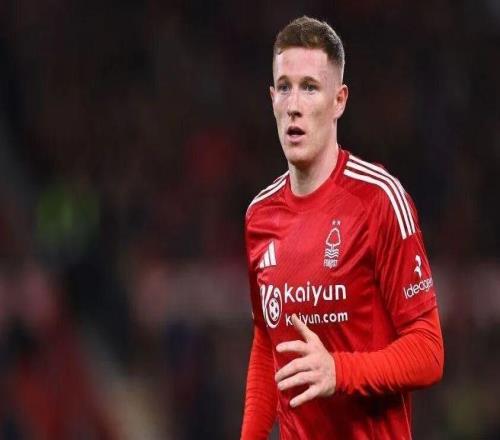 邮报：经纪人正在商谈奥纳纳回国米的可能性记者：曼联和曼城都想引进安德森