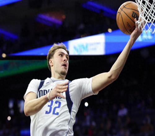 就在今天，2项NBA79年史无前例的纪录，弗拉格一战达成，顶薪稳了