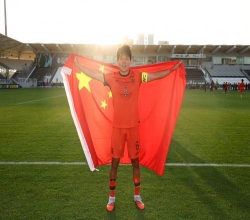 英超狼队官宣！U23国足队长徐彬加盟将外租+保留出战U21联赛资格