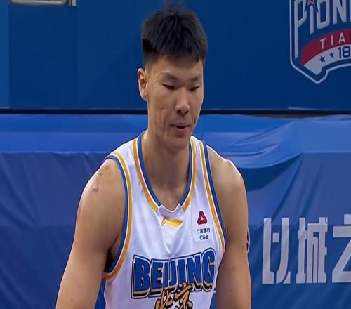 CBA爆大冷，9378！北京男篮轰然倒下，末节崩盘，顶薪球员0分！