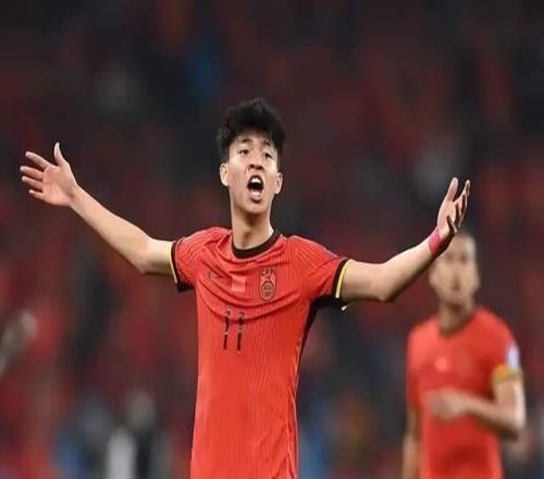 王钰栋留洋最新消息：德甲只是桥头堡，第一站大概率去德乙