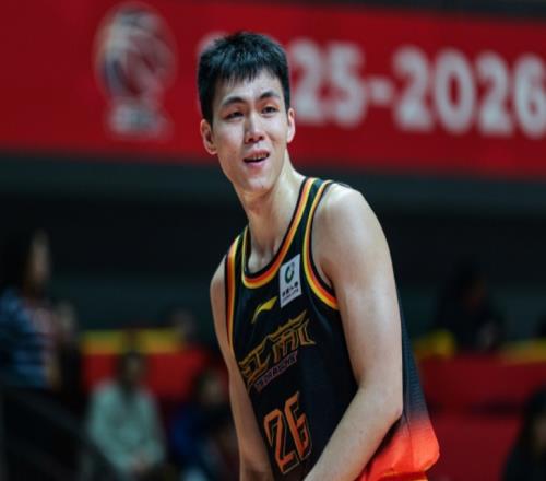 大爆冷！新疆狂输江苏20分庞峥麟29+8完胜阿不都仅6分