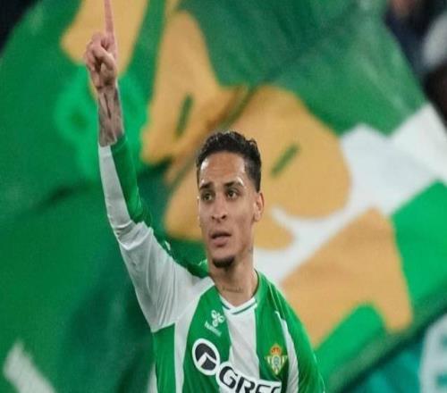 安东尼：对赫塔费后我一直带着疼痛比赛，但我愿为俱乐部牺牲