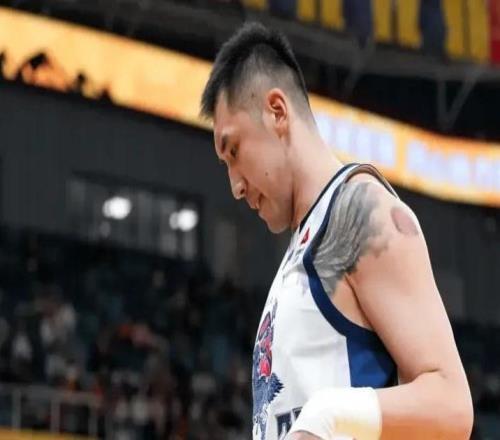 山东7786广厦球员评价：1人满分，4人及格，6人低迷