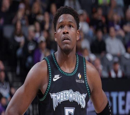 亚历山大30+6+8难救主，华子26分兰德尔全能战士，森林狼大胜雷霆