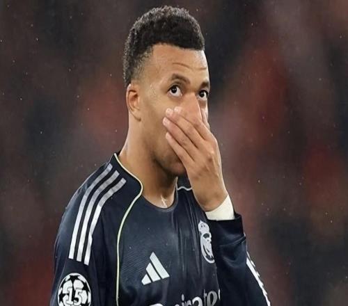 欧冠爆冷！穆里尼奥率队4比2掀翻皇马，门将压哨头球绝杀