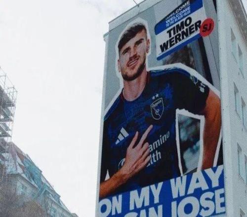 一落千丈！前欧冠冠军主力前锋被贱卖29岁被200万欧遣散