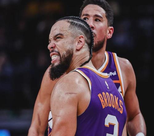 40+8+4！生涯最强一战！8换1大交易双赢