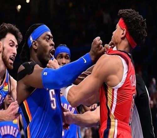 NBA官方：因参与场上冲突，多尔特和费尔斯各被罚款2.5万美元