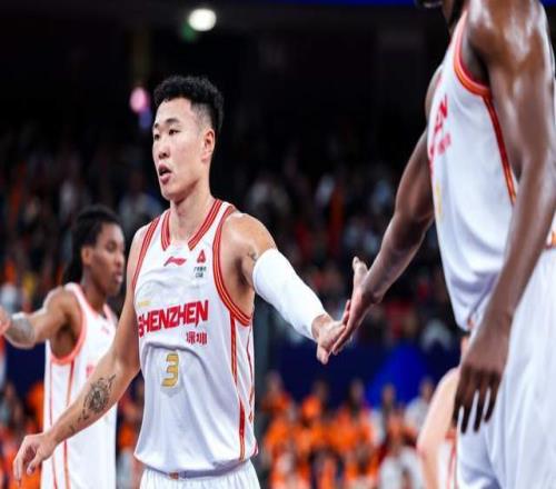 轰32+9后又狂砍43+4！这才是本土顶级得分手，他真该入选中国男篮