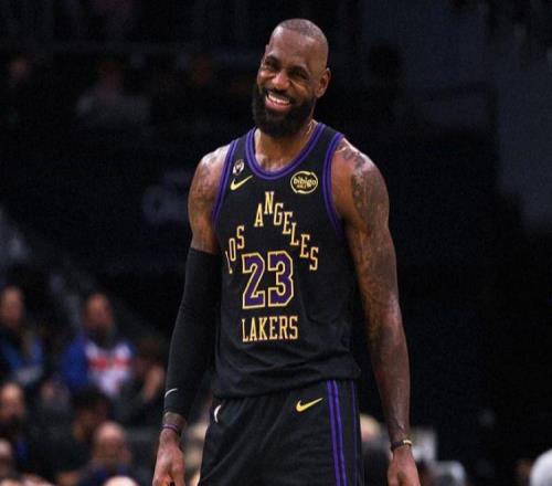 NBA最新排名出炉！两队跟湖人争第5，裁判坑苦快船，勇士雪上加霜