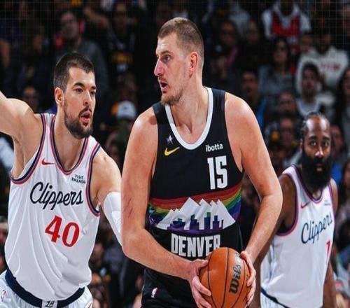 统治力！约基奇时隔16场复出31+12激活4人20+吊打快船