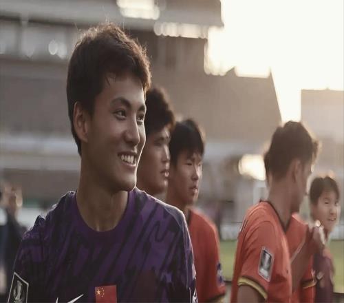 天天炒作李昊留洋，为了流量脸都不要了