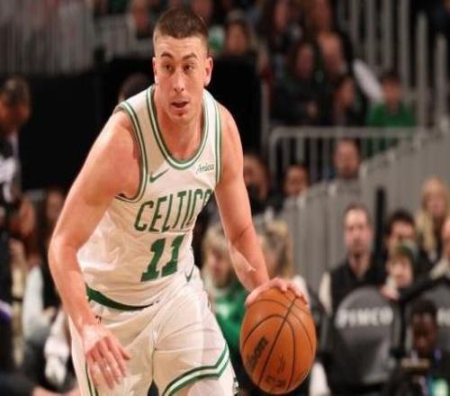 普里查德29+8拉文17+4绿军送国王8连败