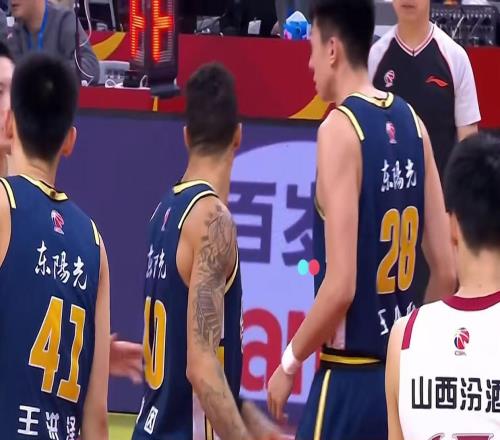 麦基换掉奎因广东外援阵容或大换血，萨林杰保不住杜锋的内线！