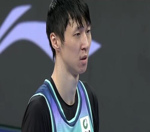 队史首胜广东！宁波13分大胜终结广东五连胜胡明轩10分徐杰伤退