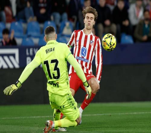 马竞爆冷丢分，1亿巨星急速陨落：11场0进球，欧洲生涯最差