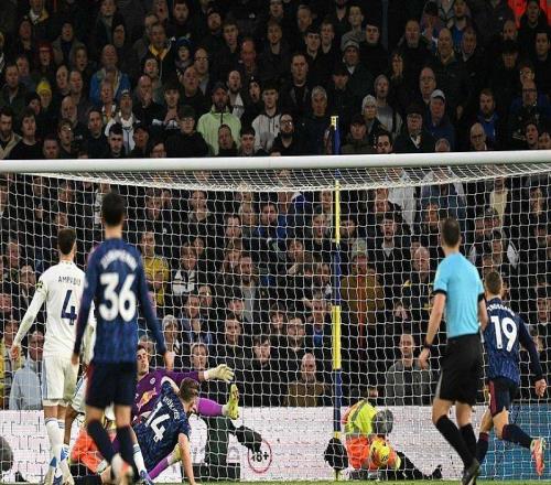 阿森纳40利兹联终结联赛三轮不胜