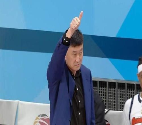 广东为何爆冷输宁波2媒体人给出答案，说得很直白，杜锋醒醒吧