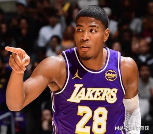 湖人三分是大难题，仅两将命中率超四成，东契奇第七詹姆斯倒数