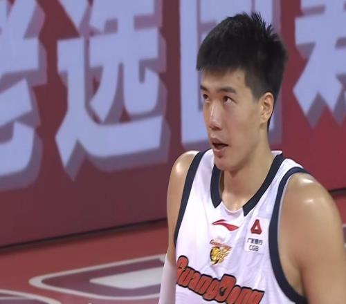 恭喜杜锋！广东队两大核心双双复出，这可是争冠的底牌！